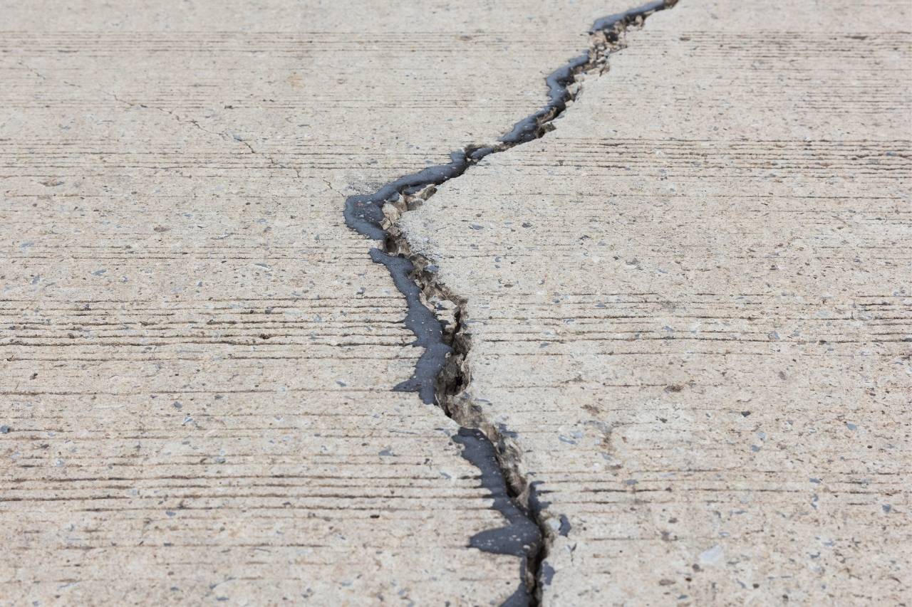 ⁠underground pipe leaking